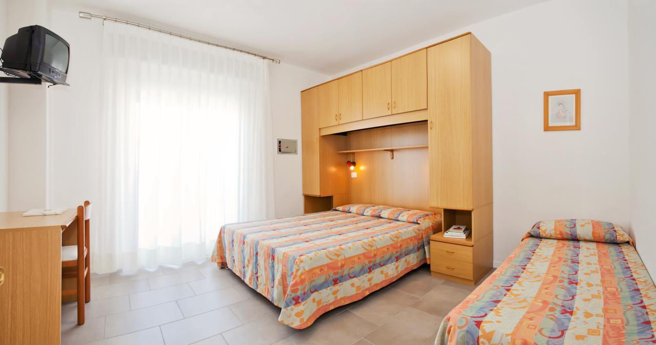 Hotel Augusta Caorle Exterior photo